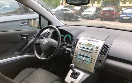 Toyota Corolla Verso I, 2006 год, 800 000 рублей, 9 фотография