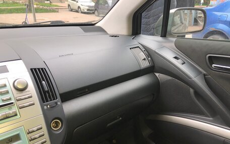 Toyota Corolla Verso I, 2006 год, 800 000 рублей, 11 фотография
