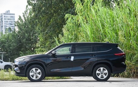 Toyota Highlander, 2026 год, 5 449 999 рублей, 3 фотография