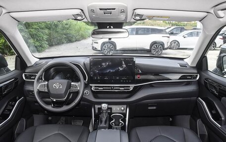 Toyota Highlander, 2026 год, 5 449 999 рублей, 5 фотография
