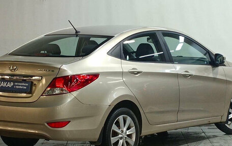 Hyundai Solaris II рестайлинг, 2011 год, 520 000 рублей, 6 фотография