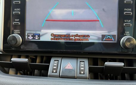 Toyota RAV4, 2019 год, 3 150 000 рублей, 23 фотография