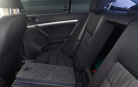 Skoda Octavia, 2012 год, 1 300 000 рублей, 26 фотография