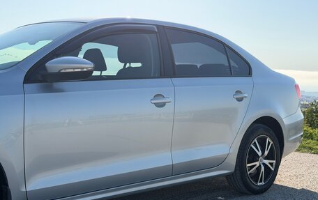 Volkswagen Jetta VI, 2013 год, 920 000 рублей, 13 фотография