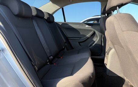 Volkswagen Jetta VI, 2013 год, 920 000 рублей, 30 фотография