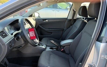 Volkswagen Jetta VI, 2013 год, 920 000 рублей, 20 фотография