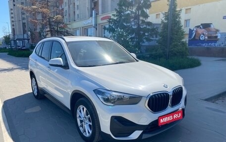 BMW X1, 2021 год, 2 098 000 рублей, 1 фотография