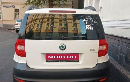 Skoda Yeti I рестайлинг, 2013 год, 1 000 000 рублей, 5 фотография