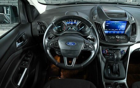 Ford Kuga III, 2018 год, 1 680 000 рублей, 10 фотография