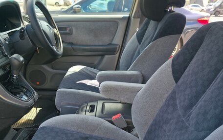 Toyota Harrier, 1999 год, 750 000 рублей, 8 фотография