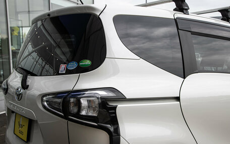 Toyota Sienta II, 2019 год, 1 279 000 рублей, 7 фотография