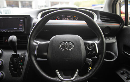 Toyota Sienta II, 2019 год, 1 279 000 рублей, 15 фотография