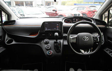 Toyota Sienta II, 2019 год, 1 279 000 рублей, 16 фотография