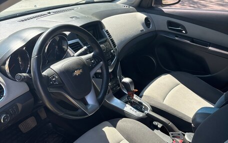 Chevrolet Cruze II, 2012 год, 899 000 рублей, 3 фотография