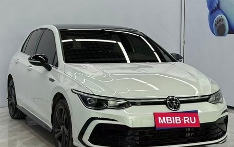 Volkswagen Golf VIII, 2021 год, 2 050 000 рублей, 1 фотография