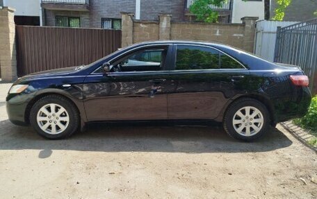 Toyota Camry, 2008 год, 1 020 000 рублей, 3 фотография
