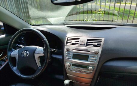 Toyota Camry, 2008 год, 1 020 000 рублей, 8 фотография