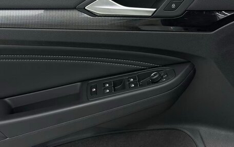 Volkswagen Golf VIII, 2021 год, 2 050 000 рублей, 11 фотография