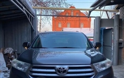 Toyota Highlander III, 2013 год, 2 250 000 рублей, 1 фотография