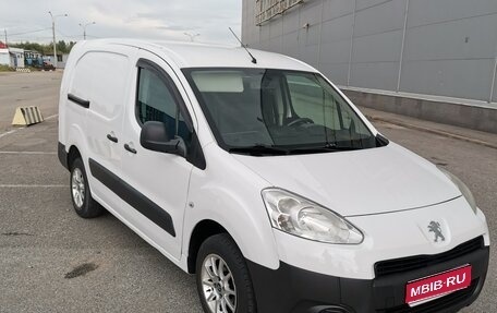 Peugeot Partner II рестайлинг 2, 2012 год, 780 000 рублей, 1 фотография