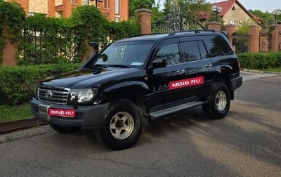 Toyota Land Cruiser 100 рестайлинг 2, 2005 год, 2 650 000 рублей, 1 фотография