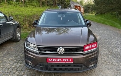 Volkswagen Tiguan II, 2020 год, 2 850 000 рублей, 1 фотография