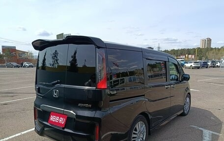 Honda Stepwgn IV, 2015 год, 1 790 000 рублей, 1 фотография
