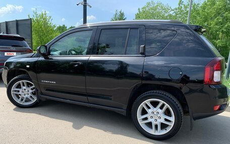 Jeep Compass I рестайлинг, 2013 год, 1 800 000 рублей, 1 фотография