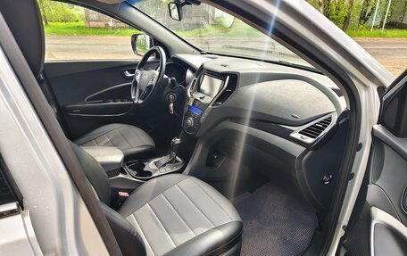 Hyundai Santa Fe III рестайлинг, 2013 год, 1 800 000 рублей, 10 фотография