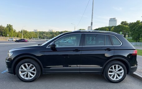 Volkswagen Tiguan II, 2018 год, 2 350 000 рублей, 12 фотография