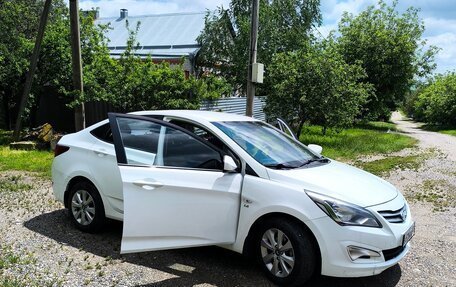 Hyundai Solaris II рестайлинг, 2016 год, 1 000 050 рублей, 4 фотография