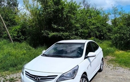 Hyundai Solaris II рестайлинг, 2016 год, 1 000 050 рублей, 6 фотография