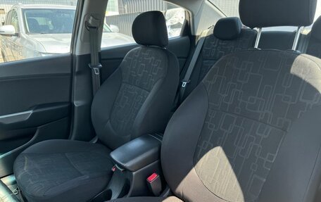 KIA Rio III рестайлинг, 2013 год, 920 000 рублей, 11 фотография