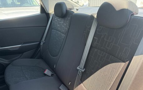 KIA Rio III рестайлинг, 2013 год, 920 000 рублей, 16 фотография