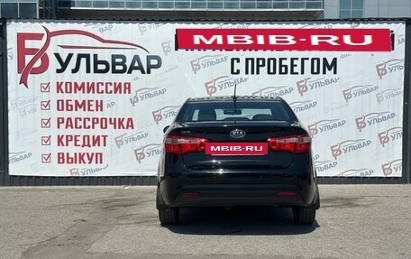 KIA Rio III рестайлинг, 2013 год, 920 000 рублей, 5 фотография