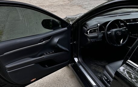 Toyota Camry, 2020 год, 2 590 000 рублей, 7 фотография
