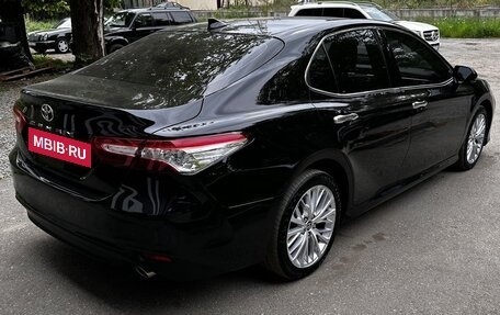 Toyota Camry, 2020 год, 2 590 000 рублей, 2 фотография