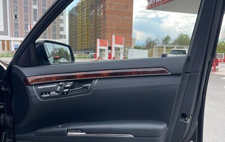 Mercedes-Benz S-Класс AMG, 2009 год, 1 850 000 рублей, 30 фотография