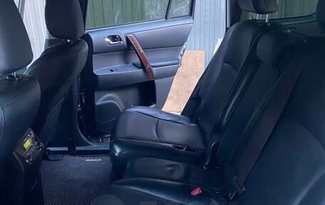 Toyota Highlander III, 2013 год, 2 250 000 рублей, 5 фотография