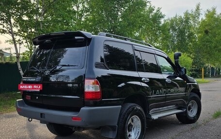 Toyota Land Cruiser 100 рестайлинг 2, 2005 год, 2 650 000 рублей, 5 фотография