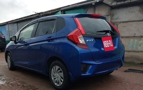 Honda Fit III, 2017 год, 920 000 рублей, 4 фотография