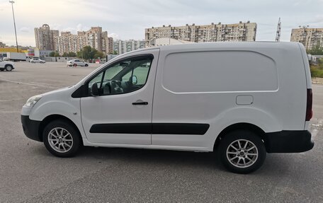 Peugeot Partner II рестайлинг 2, 2012 год, 780 000 рублей, 2 фотография