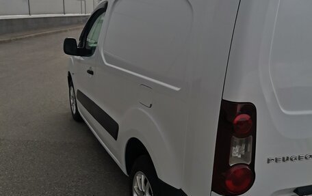 Peugeot Partner II рестайлинг 2, 2012 год, 780 000 рублей, 11 фотография