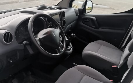 Peugeot Partner II рестайлинг 2, 2012 год, 780 000 рублей, 12 фотография