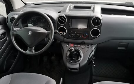 Peugeot Partner II рестайлинг 2, 2012 год, 780 000 рублей, 13 фотография