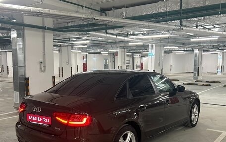 Audi A4, 2014 год, 1 600 000 рублей, 5 фотография