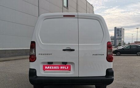 Peugeot Partner II рестайлинг 2, 2012 год, 780 000 рублей, 4 фотография