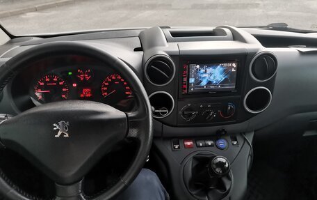 Peugeot Partner II рестайлинг 2, 2012 год, 780 000 рублей, 21 фотография