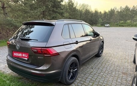 Volkswagen Tiguan II, 2020 год, 2 850 000 рублей, 3 фотография