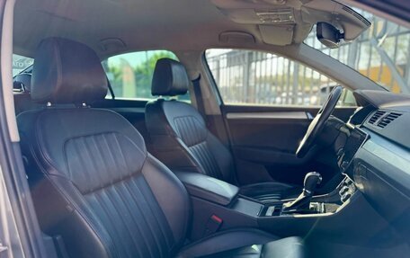Skoda Superb III рестайлинг, 2018 год, 1 949 000 рублей, 8 фотография